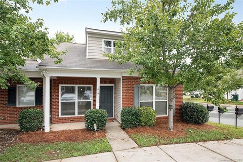 1919 Butterfly Lane