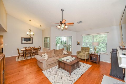 5013 Sharon Road I
