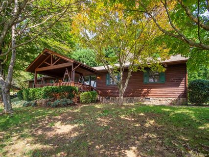 86 Foxfire Estates Circle