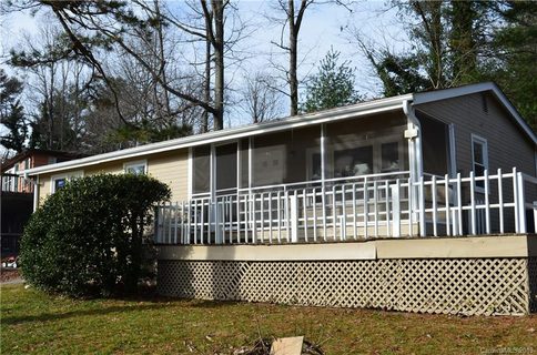 603 Lakeside Drive