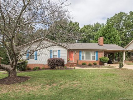 1854 Townes Court