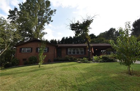417 E K Street sold home in Brady Acres, Newton, NC