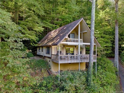 2055 Dogwood Drive