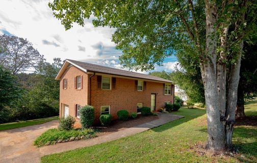 1325 Riverview Drive
