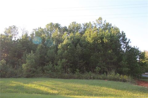 31 Nesbit Road
