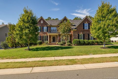 2066 Weddington Lake Drive sold home in Lake Forest Preserve, Weddington, NC