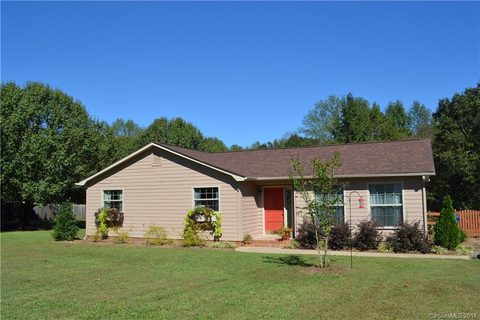 617 Winding Way Drive