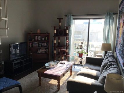 140 Lake Concord Road D10