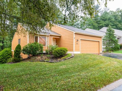 127 Beaver Ridge Road sold townhome in Belvedere, Asheville, NC