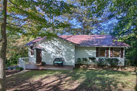 10 Inspiration Way sold home in Hillside Estates, Swannanoa, NC