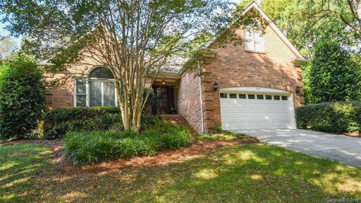 7215 Leharne Drive sold home in Crown Colony Estates, Charlotte, NC