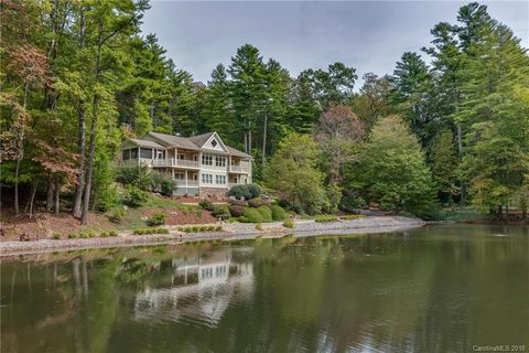 28 Oak Gate Drive