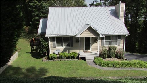 8 Westwood Drive sold home in Westwood, Candler, NC