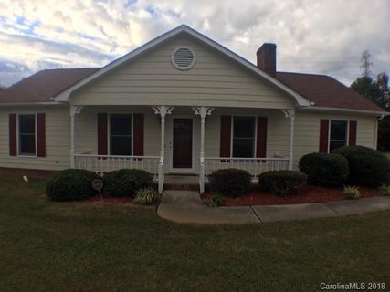 573 Tryon Place