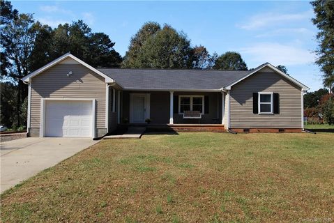 2920 Starnes Road sold home in Cameron Woods, Charlotte, NC