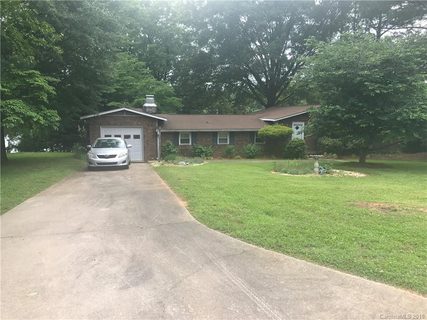 22194 Oakwood Road sold home in Oakwood Park, Albemarle, NC