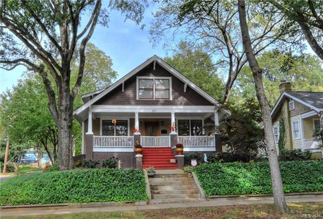 Previously sold for $725,000
