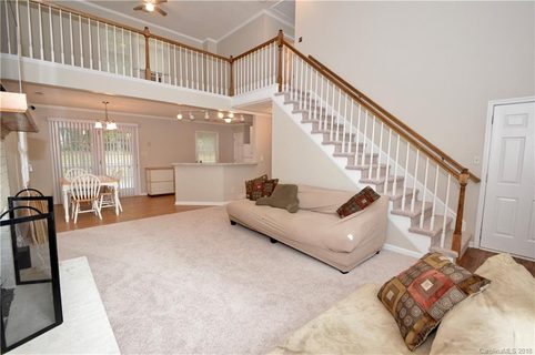 8606 Hornwood Court sold home in Cambridge Commons, Charlotte, NC