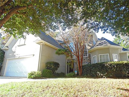5223 Eagle Creek Drive