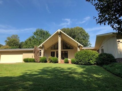 1781 Knolls Drive