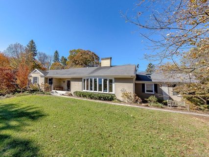 56 Cambridge Road sold home in Lakeview Estates, Asheville, NC