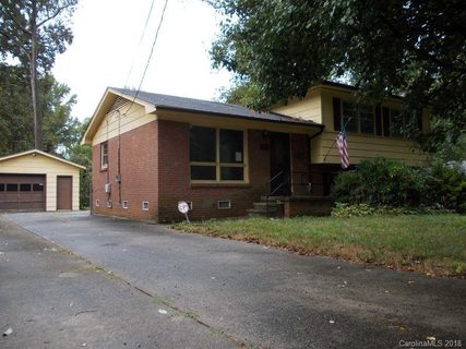 3712 Bankston Place