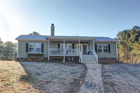 111 Fisherman Cove
