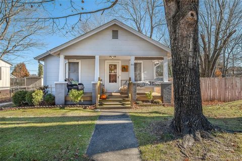 832 Temon Street sold home in R P Freeze, Hendersonville, NC