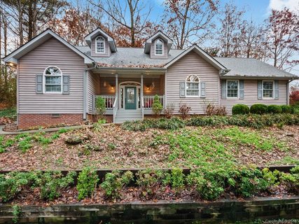 301 Shadecrest Lane