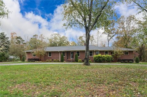 993 Magnolia Drive 11, 32 sold home in Oakdale Acres, Rock Hill, SC