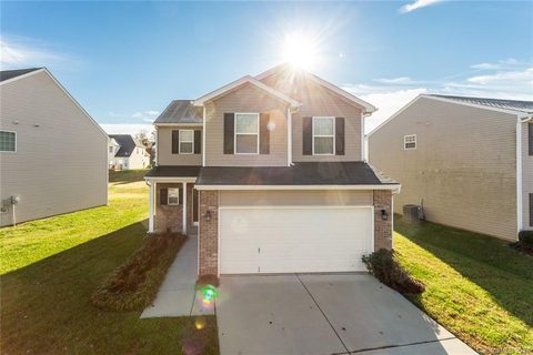 9336 Bradstreet Commons Way sold home in Crossley Village, Charlotte, NC