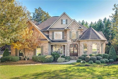 206 Pear Tree Court sold home in The Meadow, Fort Mill, SC