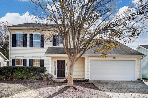 12319 Agate Lane sold home in Woodside Village, Pineville, NC