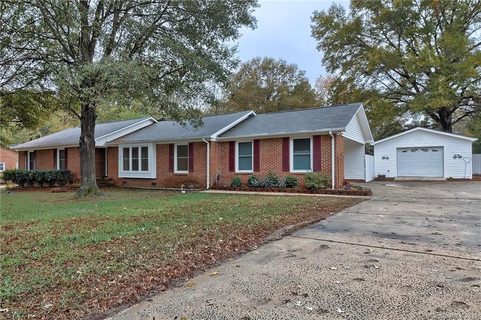 735 Ottawa Drive 26