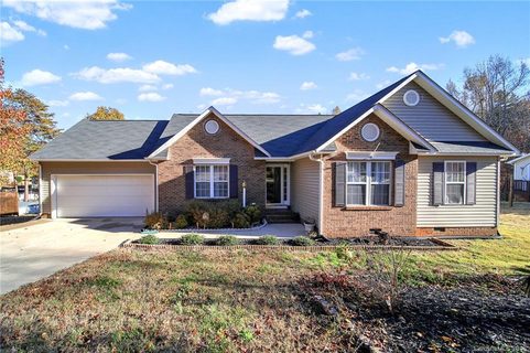 1305 Creekview Drive
