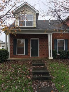 1909 Butterfly Lane