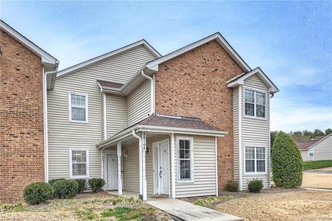 7816 Renaissance Court B sold condo in Renaissance Gardens, Charlotte, NC