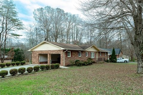 Previously sold for $164,800