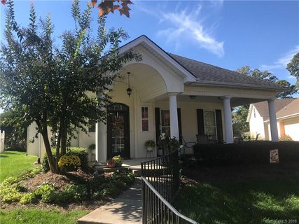 13026 Park Crescent Circle sold home in The Cottages, Pineville, NC