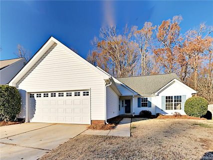 11818 Golden Maple Lane sold home in Rocky Ridge, Charlotte, NC
