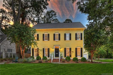 2300 Vernon Drive sold home in Pharr Acres, Charlotte, NC