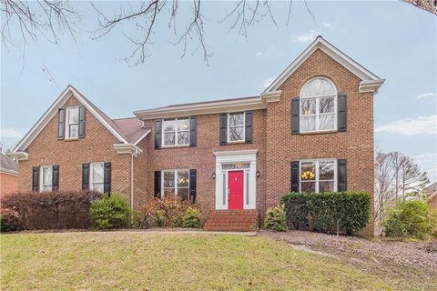 7315 Leharne Drive sold home in Crown Colony Estates, Charlotte, NC