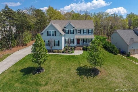 352 Cove Creek Loop