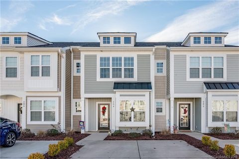 284 Halton Crossing Drive sold townhome in Settlers Landing, Concord, NC