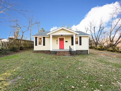 611 Sherrill Avenue sold home in Oakland Heights, Lincolnton, NC