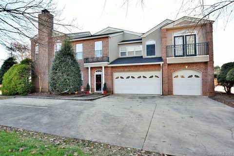 1743 Heatherhill Road 104
