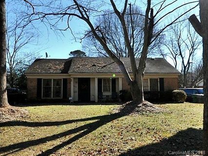 3219 Cedarhurst Drive