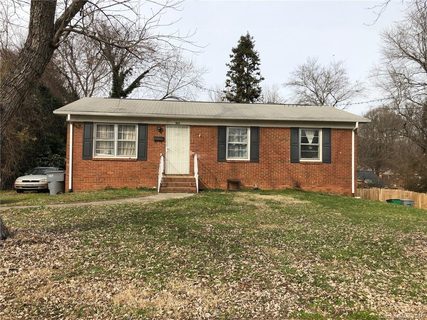 4023 Oak Forest Drive sold home in Shamrock, Charlotte, NC
