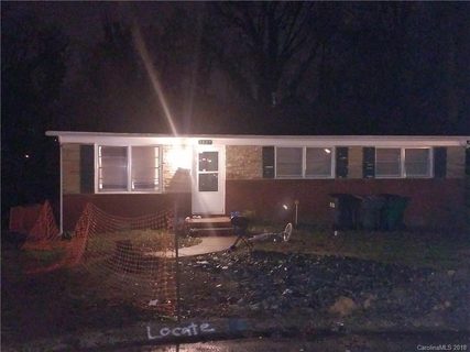 1427 Rollingwood Drive