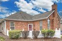 6839 Ledgestone Place sold home in Charlotte, SC
